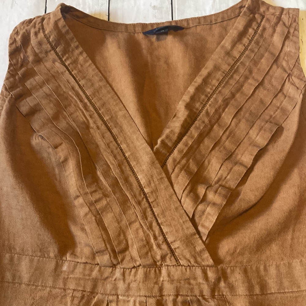 Lands End Womens Brown Linen Sleeveless Blouse (14) - Picture 2 of 12